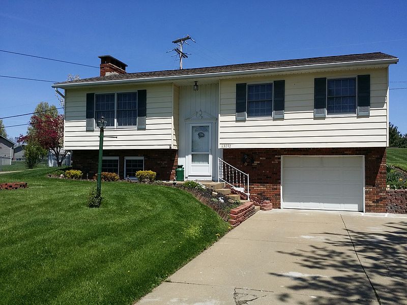 1st image of 63092 Hickory Ln