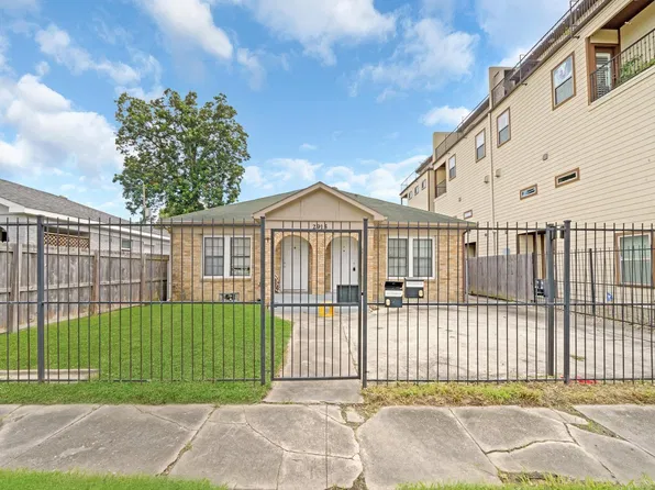 2915 Isabella St #A, Houston, TX 77004