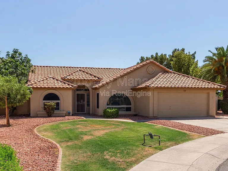 2381 W Redwood Dr — Photo 1
