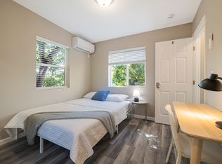 160 Harrison Ave, Redwood City, CA 94062