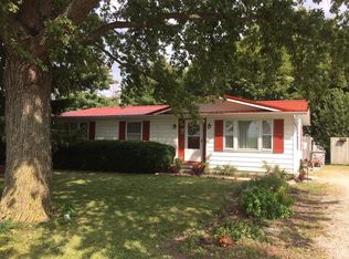 922 N County Line Rd, Markle, IN 46770