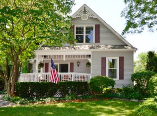 844 Bach St, Northbrook, IL