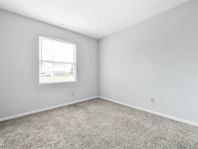 1804 Feather Reed Ln — Photo 7