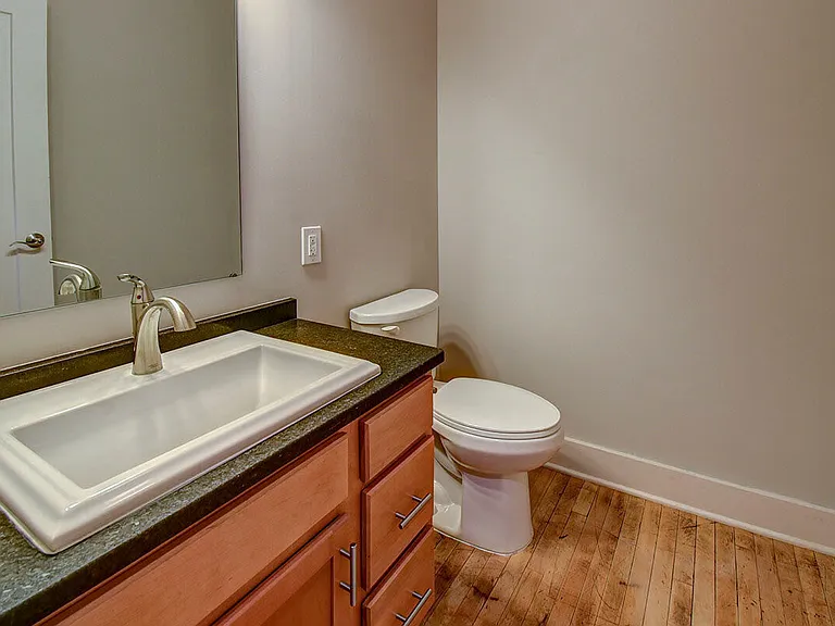 1025 Market St — Photo 14