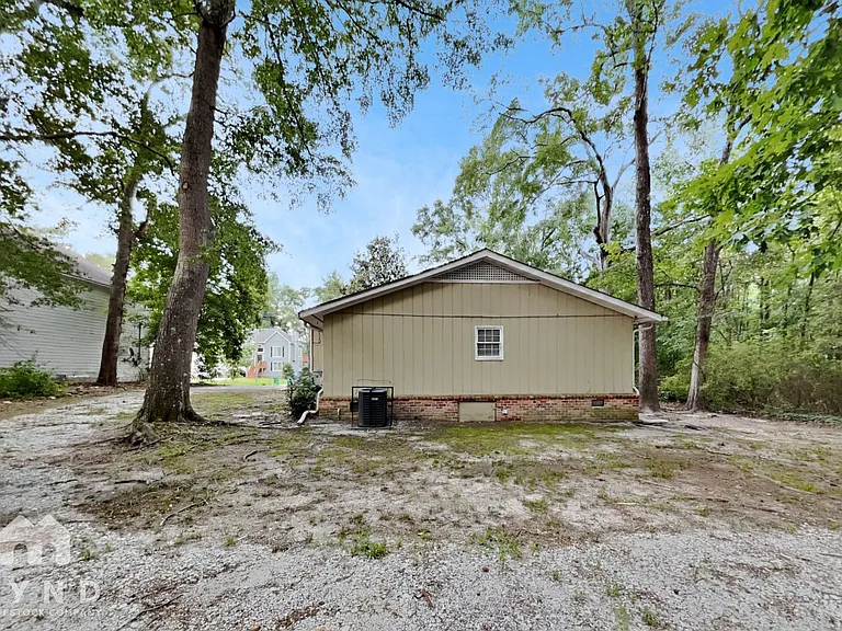 3295 Redona Dr — Photo 18