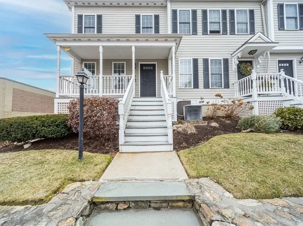 38 Washington St #38, Natick, MA 01760