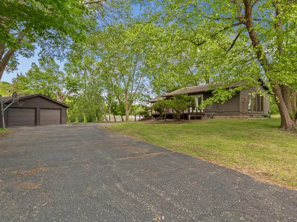 33230 Lake Emily Rd, Saint Peter, MN 56082