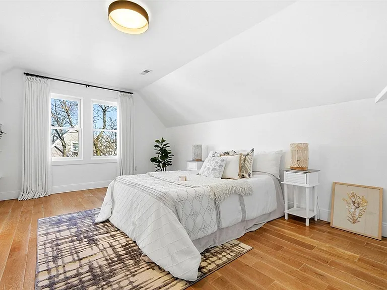 28 Cherry St #28 — Photo 23