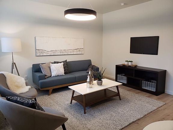 5th image of 5959 S Virginia Ave #309