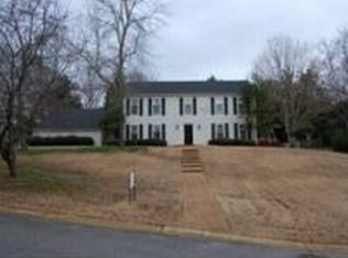 2353 Foxmoor Ln, Tupelo, MS 38804