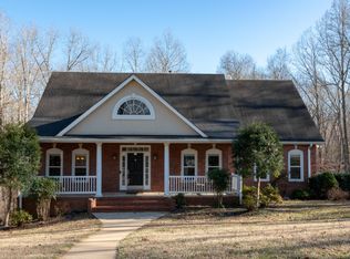 4142 Bogie Dr, Centerville, TN 37033