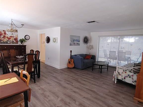 3rd image of 3425 RICHBORO DRIVE