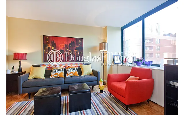 Sold by Douglas Elliman | media 4