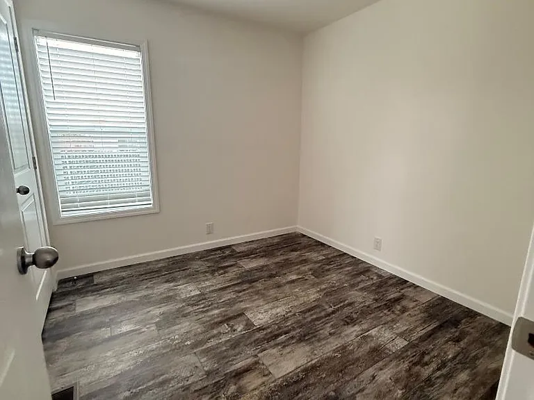 3498 A St #13 — Photo 6