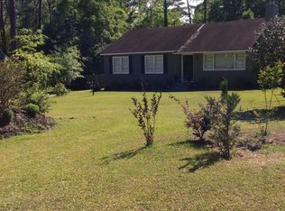 14 Pine Valley Cir, Moultrie, GA 31768