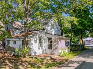 10 Linden Ave, Old Orchard Beach, ME 04064