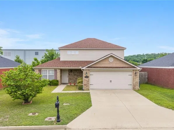 6527 Huntington Ct, Fort Smith, AR 72916