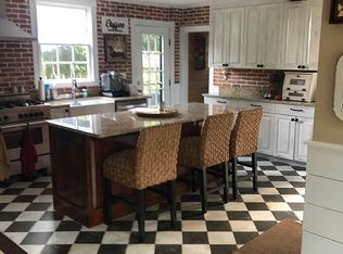 3 Cottage Ct, Nantucket, MA 02554