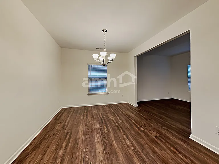 5061 Twin River Dr — Photo 5