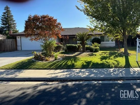 6805 Columbia Ln, Bakersfield, CA 93309