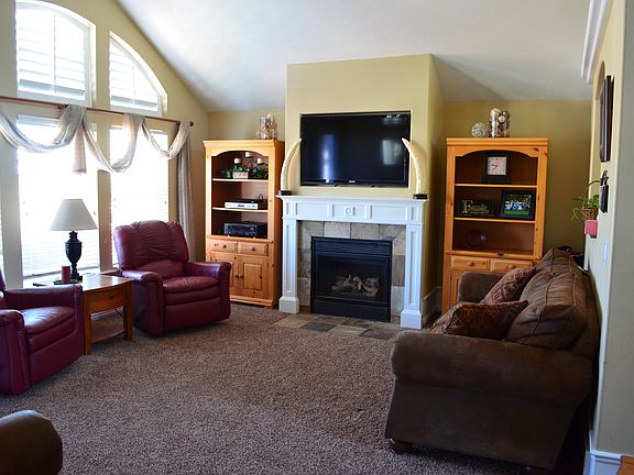 2nd image of 14252 S Crown Rose Dr