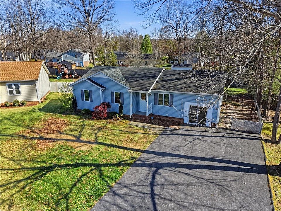 28th image of 13 Kingston Ct