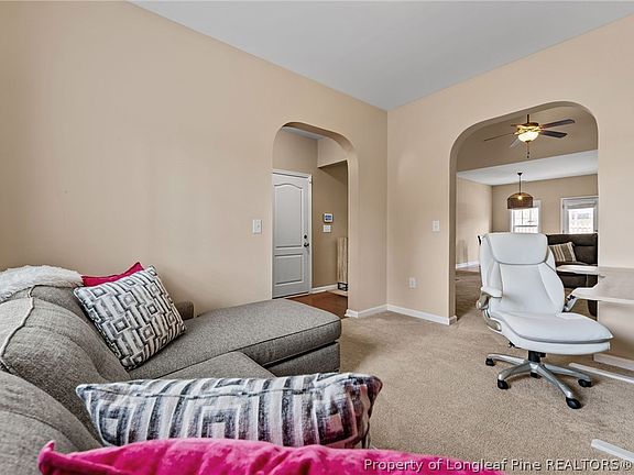 4th image of 143 Lacey Ln