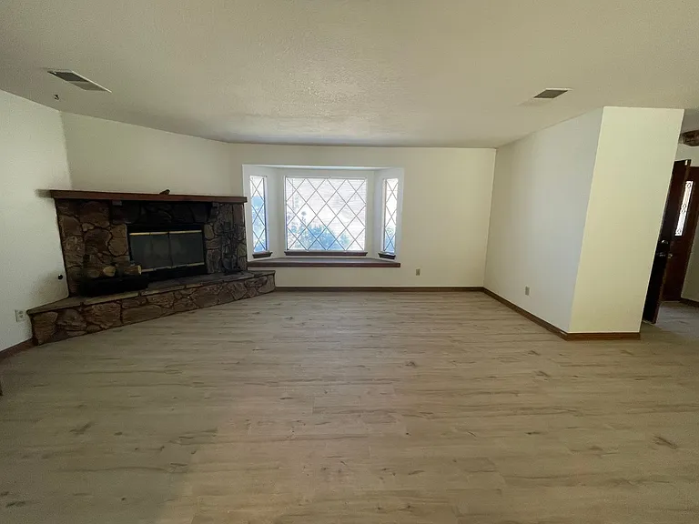 17343 Buckthorn Ave — Photo 3