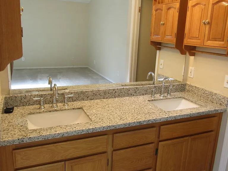2782 Royal Oak Pl — Photo 15