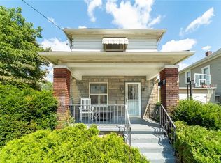 3914 College Ave, Beaver Falls, PA 15010