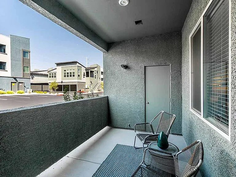 RISE APARTMENT HOMES — Photo 12