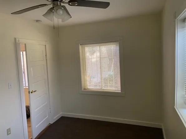 433 W 10th St, Long Beach, CA 90813