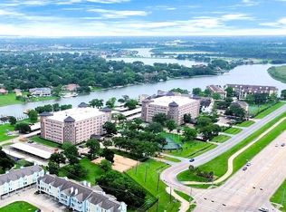 Clear Lake Place, Houston, TX 77058