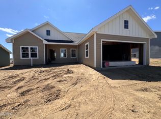 3217 10th Ave NE, Watford City, ND 58854