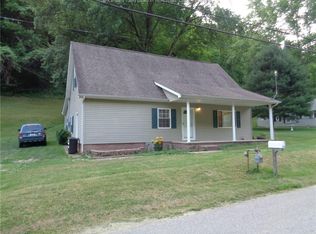 4546 Rich Fork Rd, Charleston, WV 25312