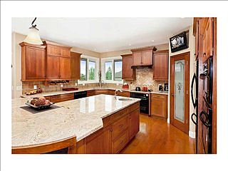 4th image of 3509 Dunlop Ave