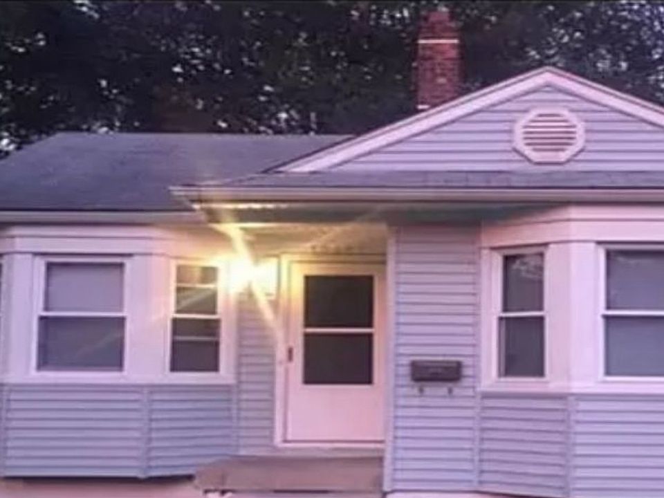 1st image of 15496 Rockdale St