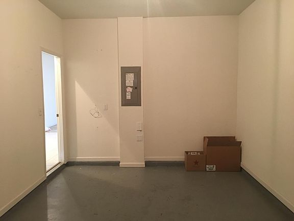 Entrance to the garage