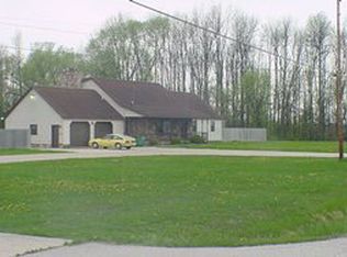 2340 E Chip Rd, Kawkawlin, MI 48631