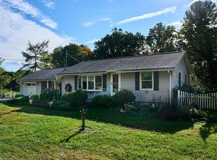 5 Wyben Rd, Southampton, MA 01073