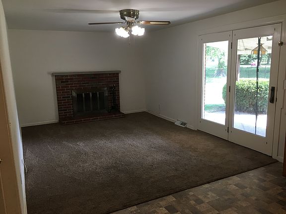 Family room off of kitchen