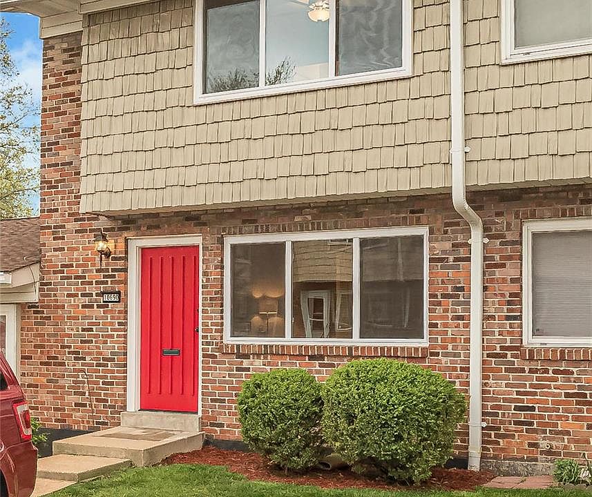 1st image of 10690 Carroll Wood Way