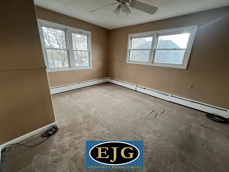 163 Pleasant St #2 — Photo 23