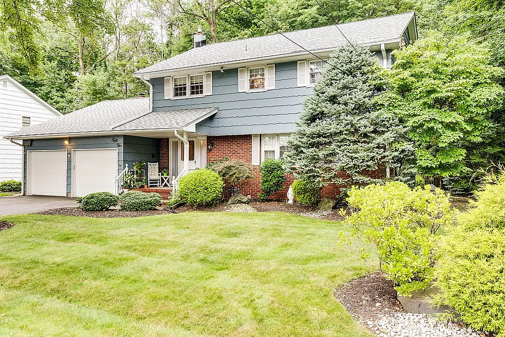 55 Fairmount Ave photo 1