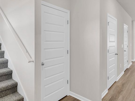 4th image of 161 List Rd