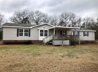 65 Branch Ln, Broadway, NC 27505