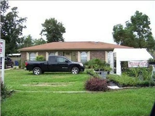 8859 Cottage Hill Rd, Mobile, AL 36695