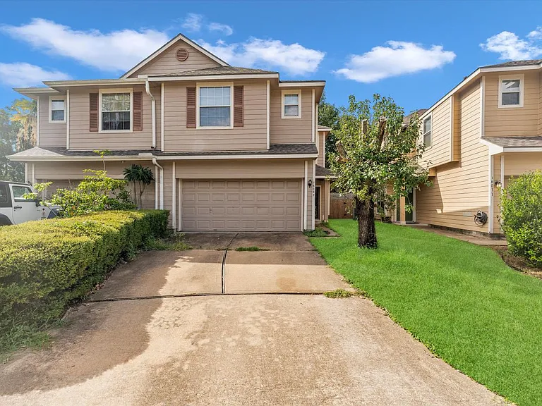 16007 Sandy Path Ln — Photo 4