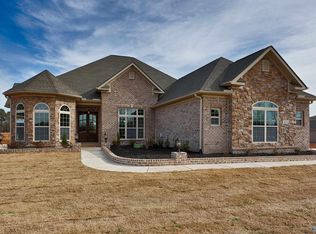 205 Idle Creek Dr, Huntsville, AL 35811