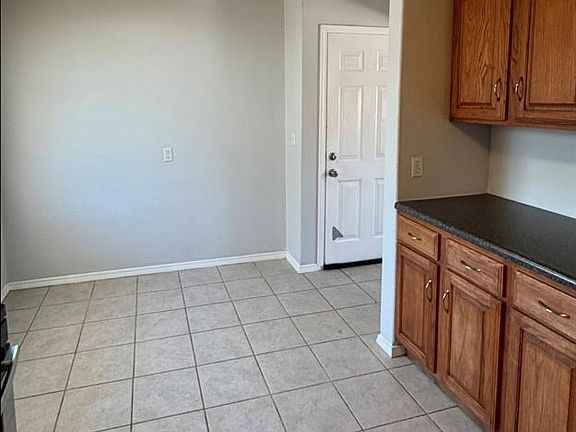 2nd image of 3025 NW 69th St